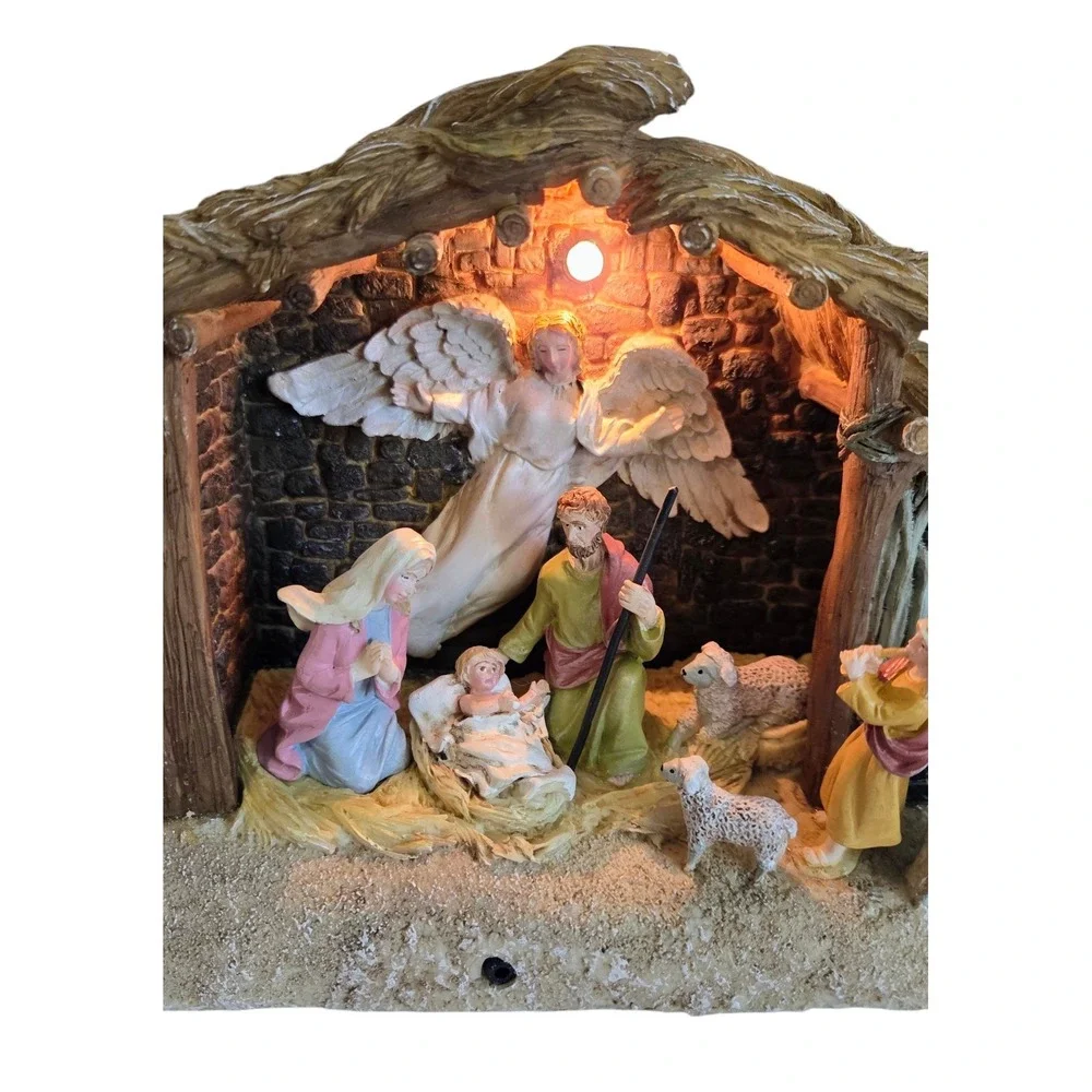 Vinrage Avon Bethlehem Nativity Scene Light-Up Musical Religious Christmas w/Box